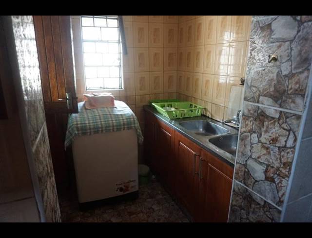 3 BEDROOM HOUSE FOR SALE IN UMZINTO